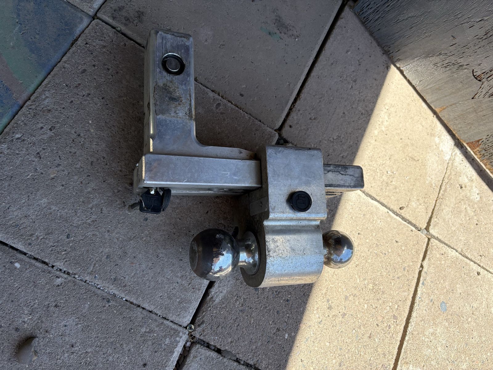 Heavy duty hitch