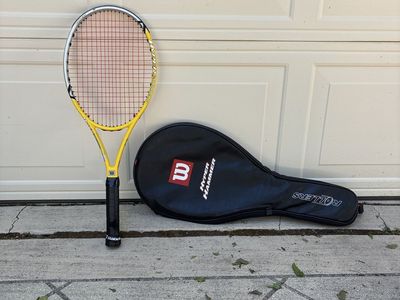 Tennis racket