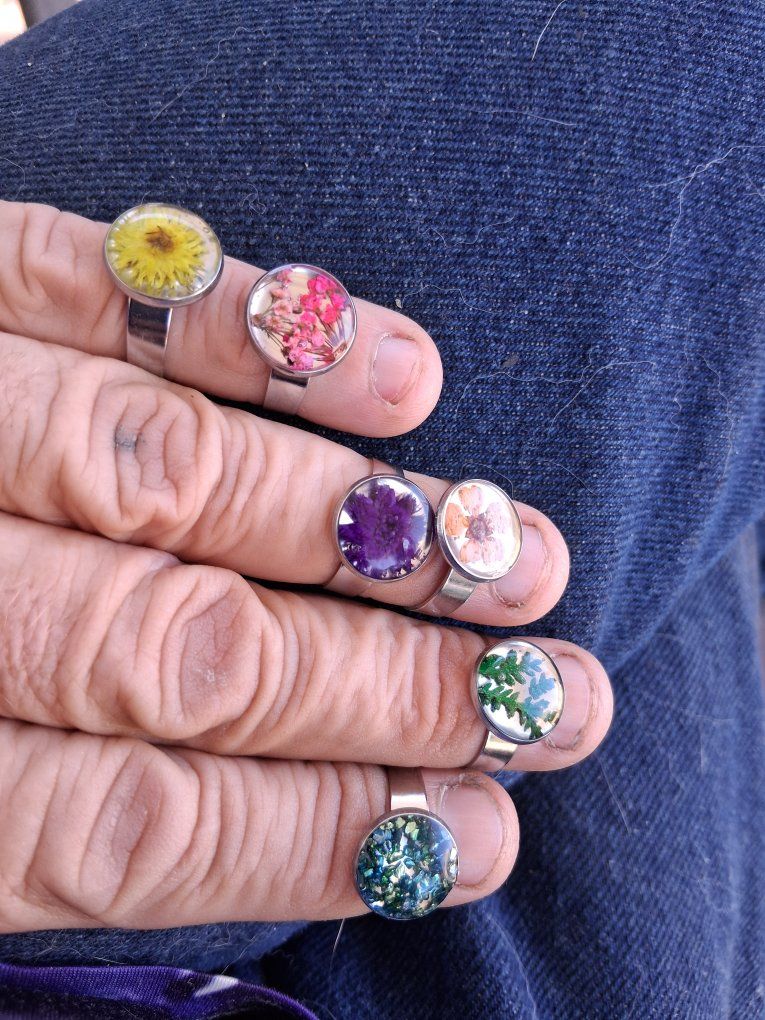 Adjustable Pressed Flower Cabochon Rings - Unique Floral Resin Rings