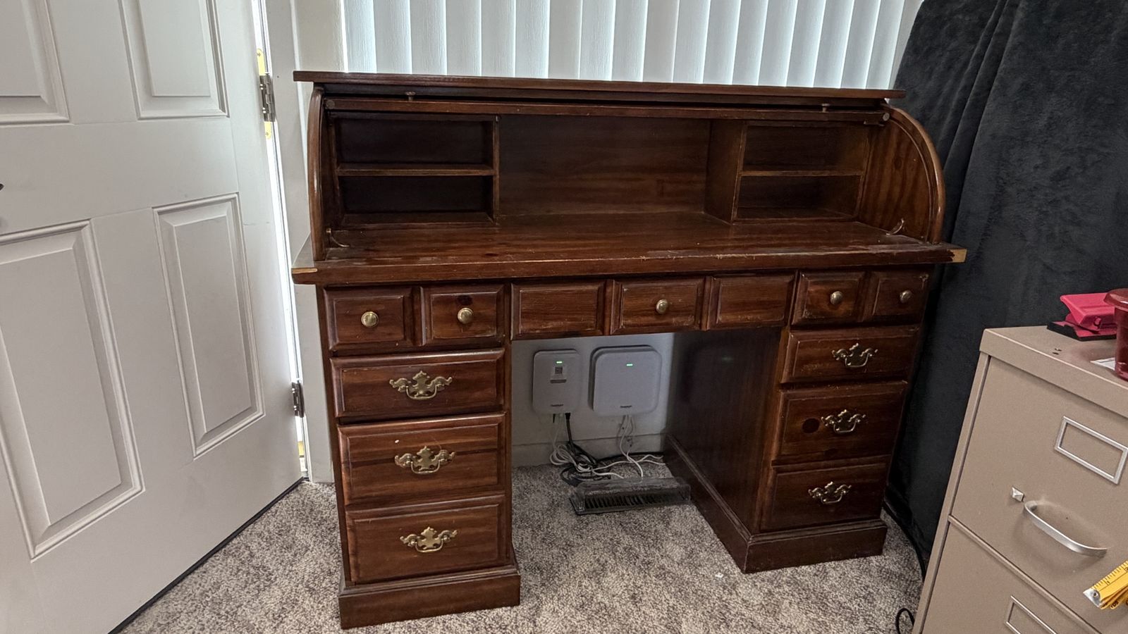 Roll-Top Desk