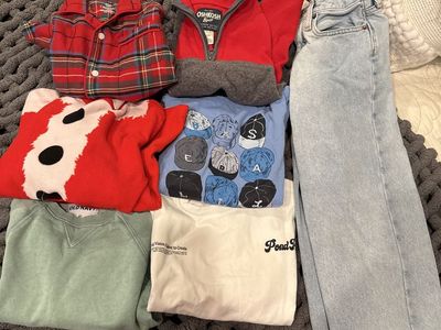 Boy's Clothing Lot size 5- 6T: Fleece Jacket, Flannel, Jeans, PJs, Sweatshirts & Tee