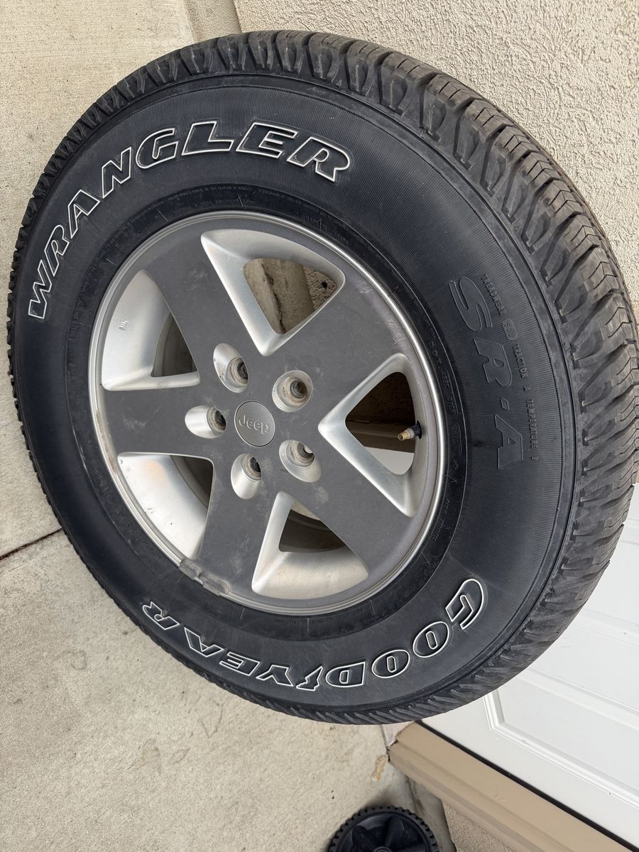 New Tire & Wheel - 255/75r17 - Goodyear Wrangler