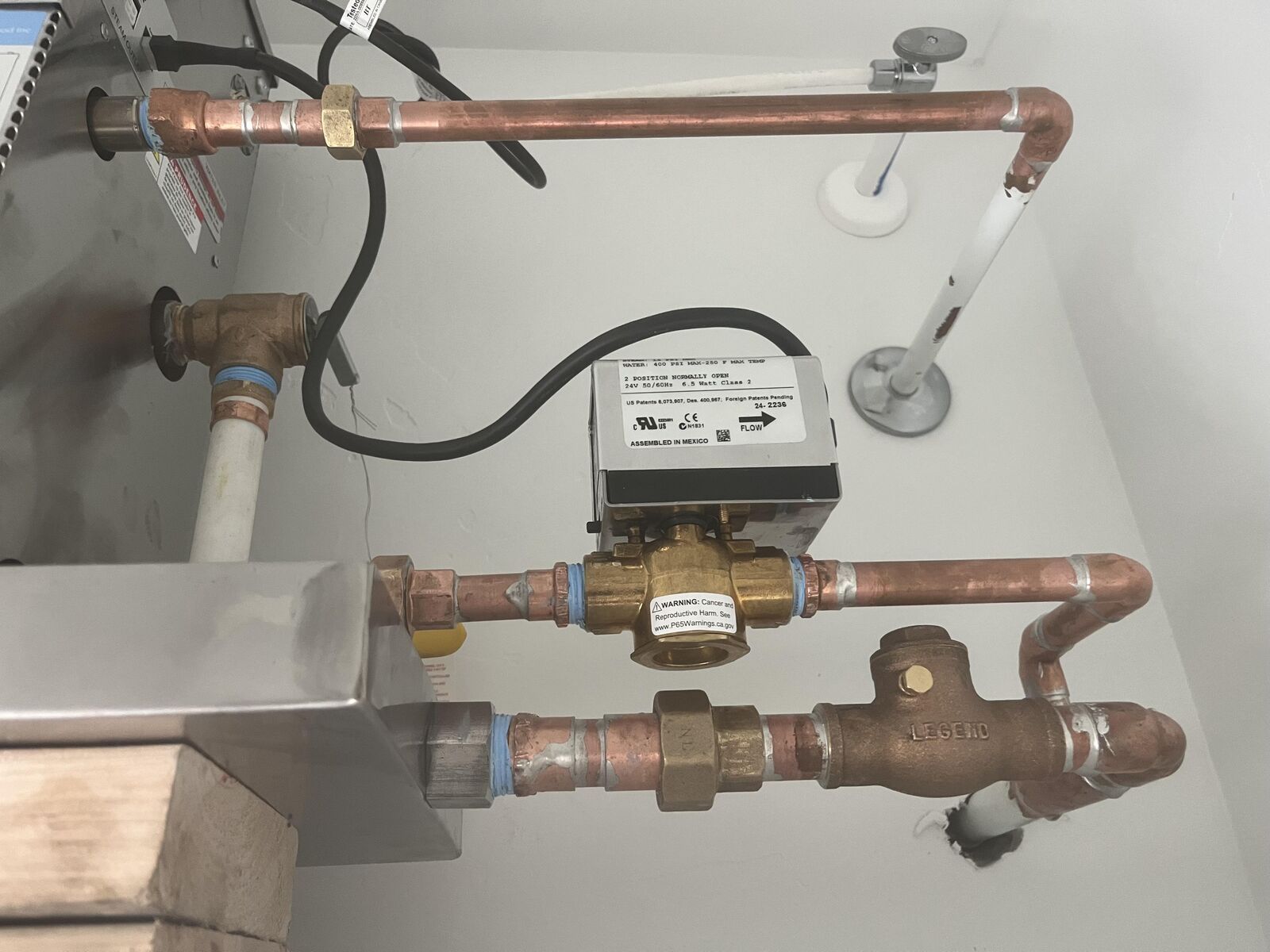 Main image 11