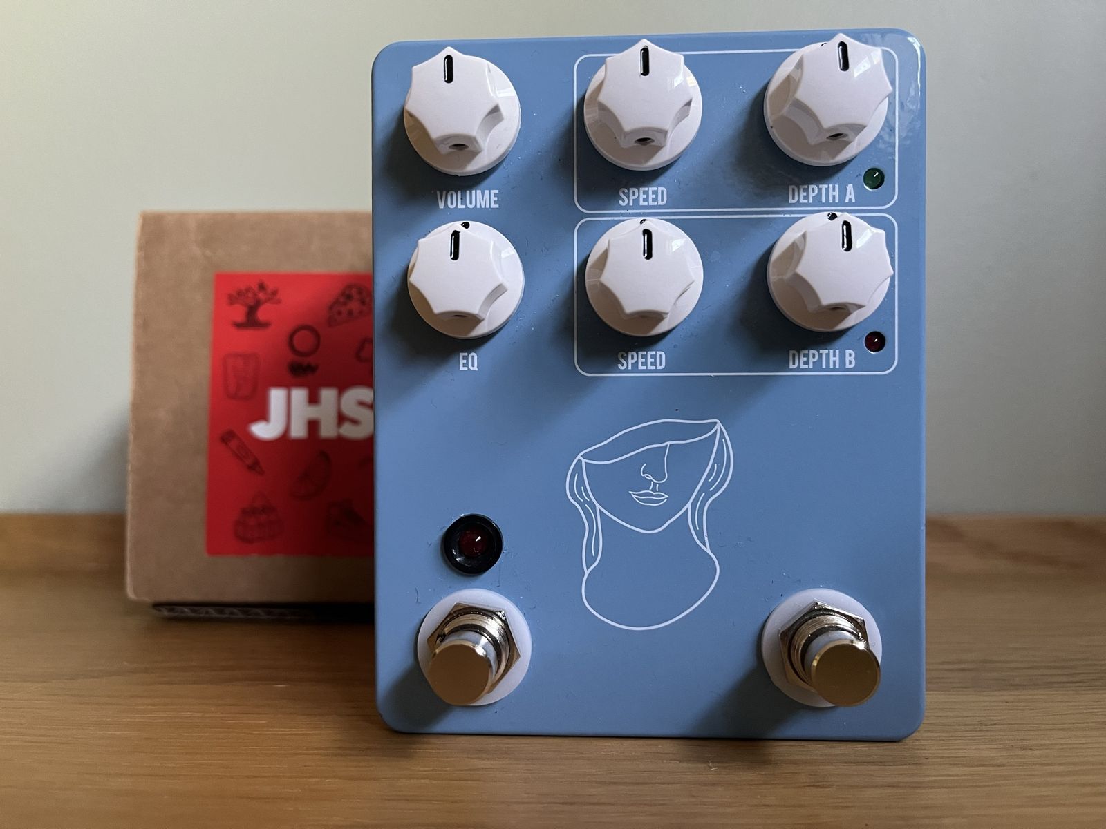 JHS Artificial Blonde