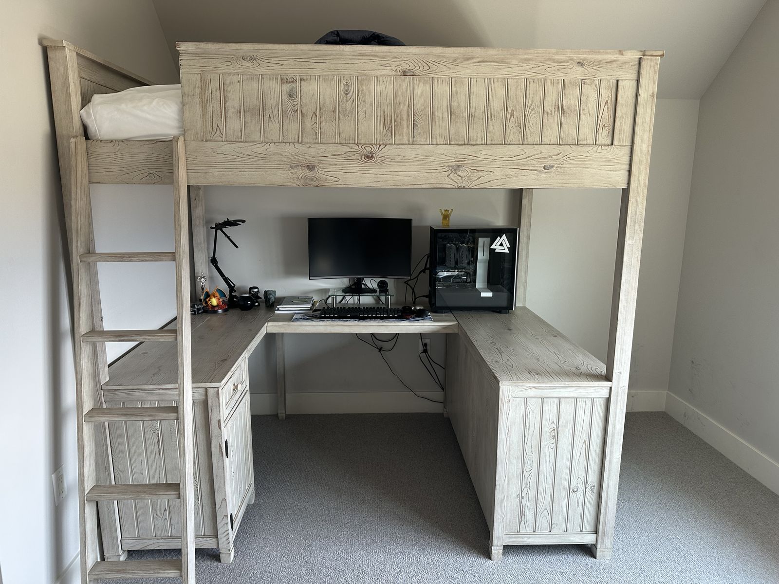 Pottery Barn Teen Beadboard Full Loft Bed with Desk