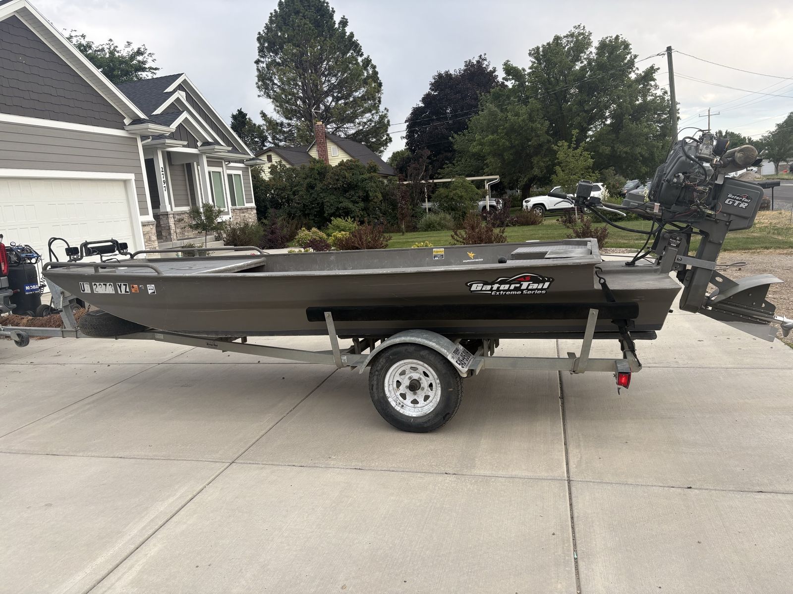 2014 Gator Tail Extreme Duck Boat 17’x54” with GTR Surface Drive (Hydraulic Trim & Reverse)