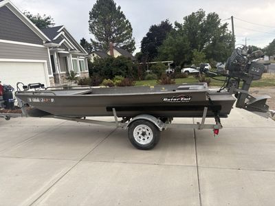 2014 Gator Tail Extreme Duck Boat 17’x54” with GTR Surface Drive (Hydraulic Trim & Reverse)