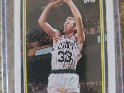 1992-93 Topps #1 Larry Bird Boston Celtics NBA Basketball Card - Excellent Condition
