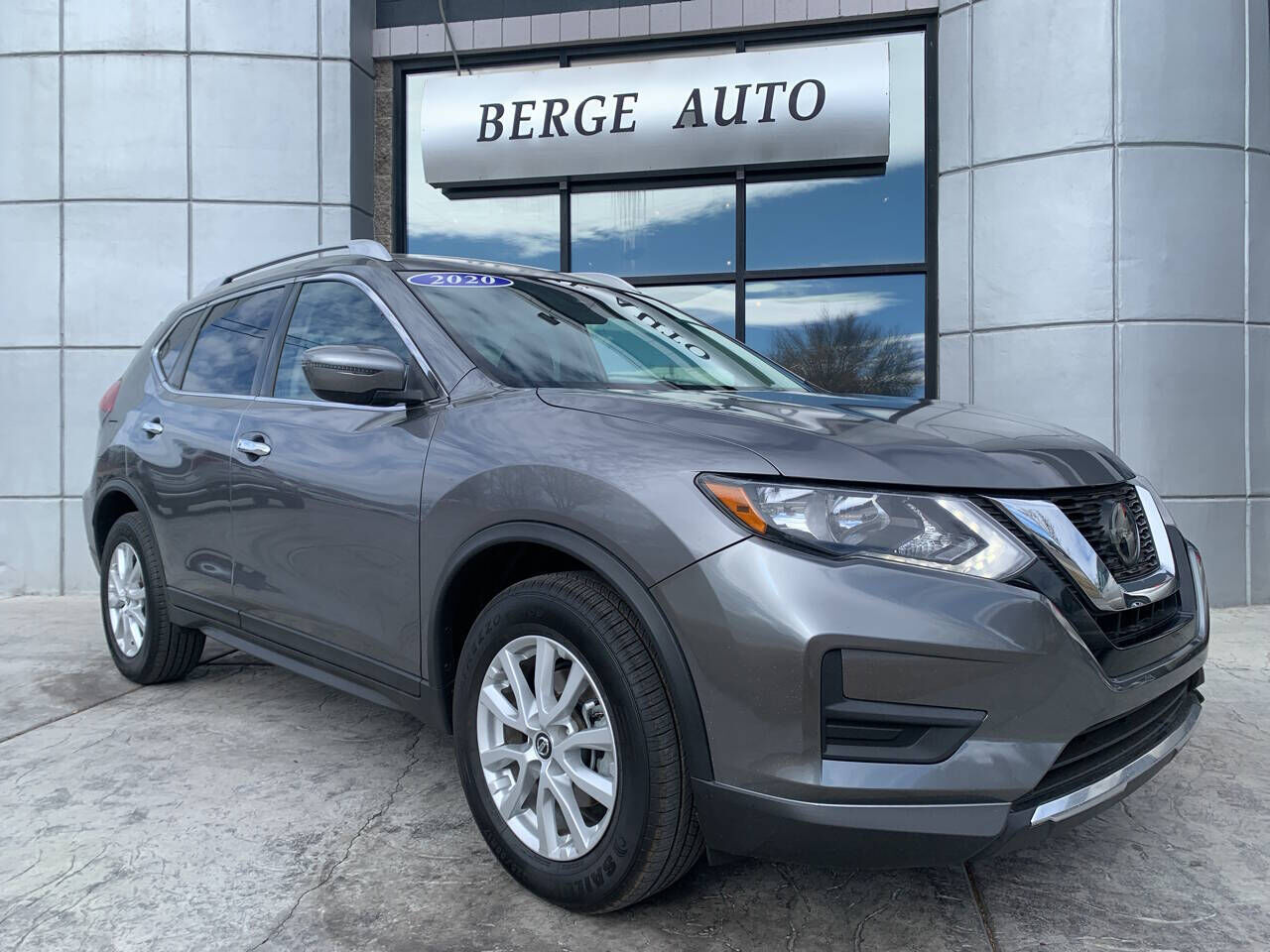 2020 Nissan Rogue SV