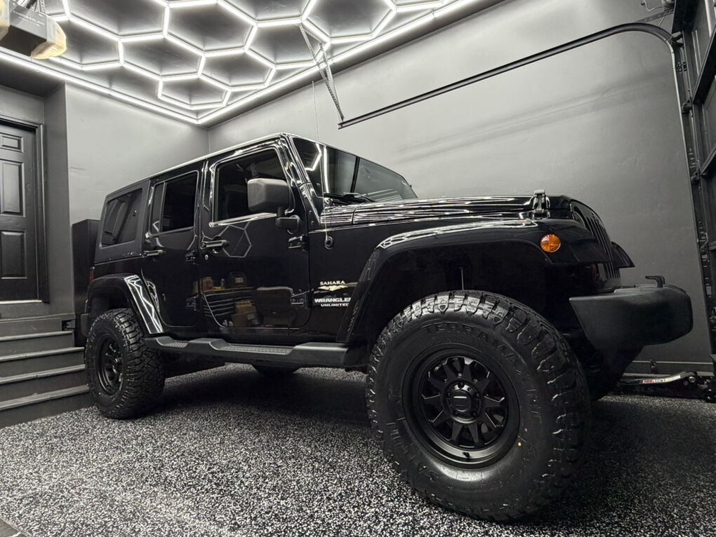 2013 Jeep Wrangler Unlimited Sahara