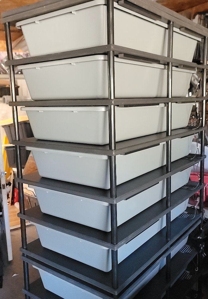 6-Level V-70 Reptile Rack
