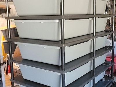 6-Level V-70 Reptile Rack