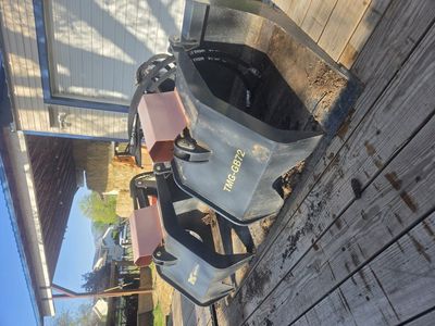 TMG Industrial grapple bucket.