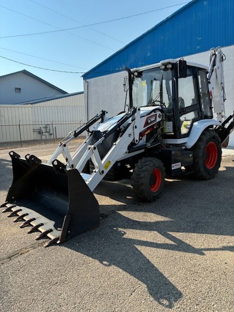 2025 Bobcat B760 Backhoe ***Only 70 Hours***