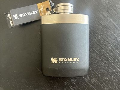 Stanley Master Series Unbreakable Hip Flask 8 oz Matte Black Stainless Steel NWT