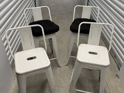 Set of 4 White Metal Bar Stools w/ Backs (24” Counter Height)