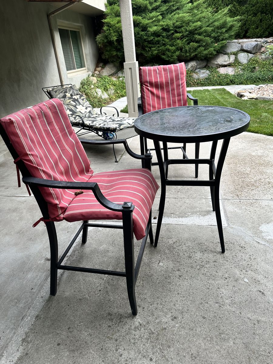 Patio Bistro Set with Table and Two Striped Cushion Chairs