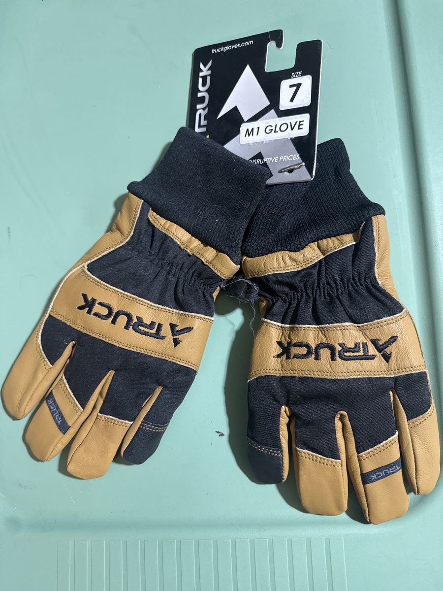 Truck M1 Glove Brown Size 7 New with Tags