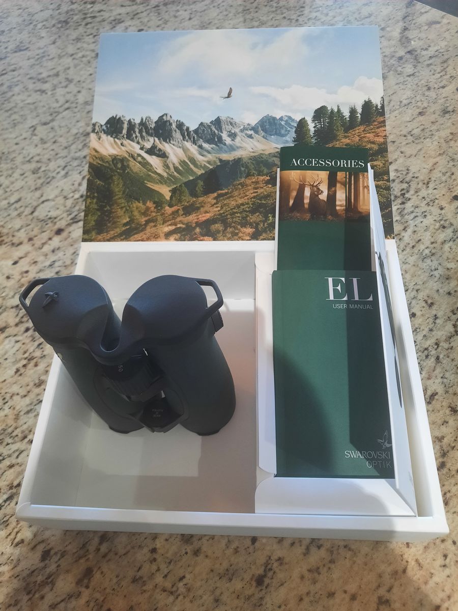 Swarovski EL 10 x 50 Binoculars