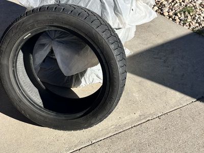 Artic Claw Winter WXI 235/50r18