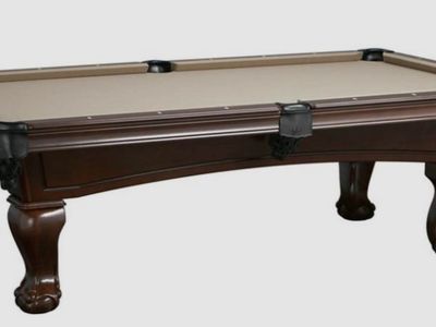 2010 Lincoln Imperial Antique Walnut Billiard 8 Foot Table with Accesories - Good Condition and Ready to Move Into Your Home