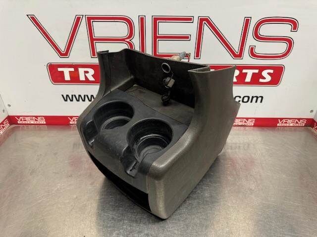 Used Kenworth Console Cup Holder Assembly, Part # S62-1035-40020101
