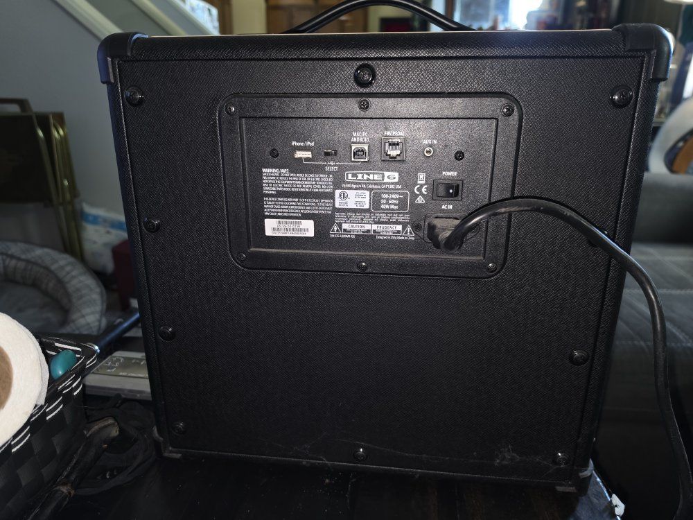 Main image 3
