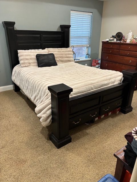 Sturdy Queen Bed Frame - RC Willey