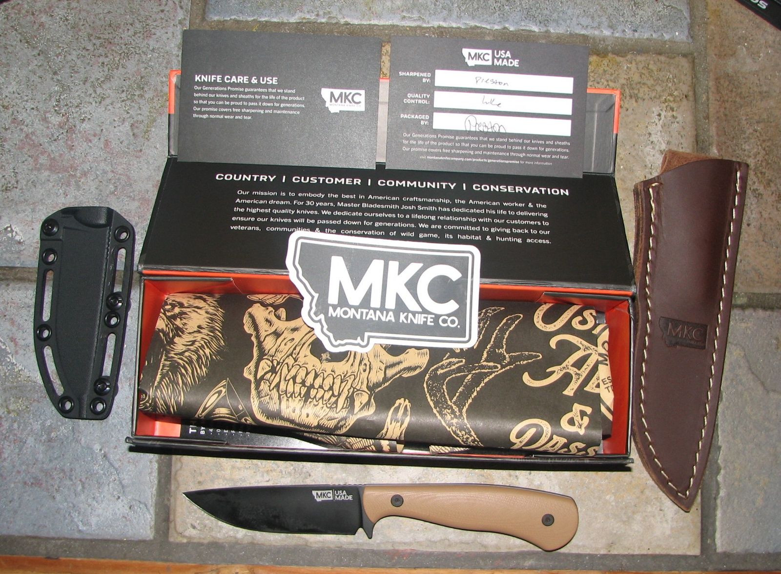 Montana Knife Company Whitetail fixed blade knife-Magnacut steel