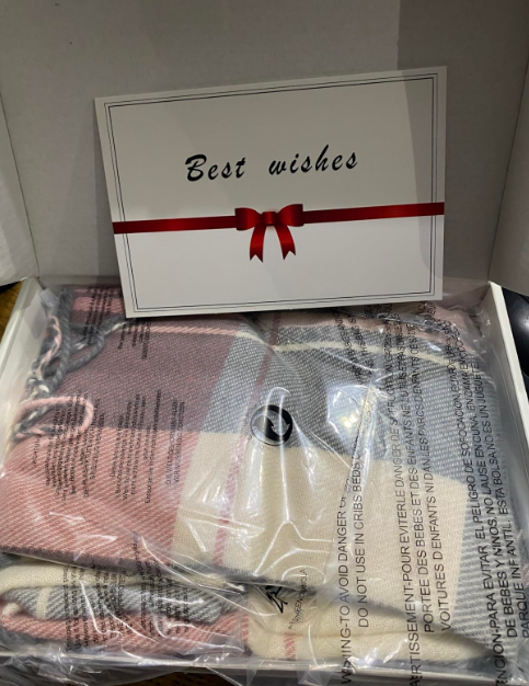 New in box Heated Scarf