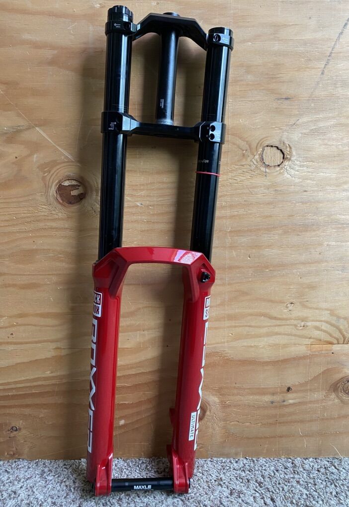 NEW RockShox BoXXer Ultimate Charger 3 RC2