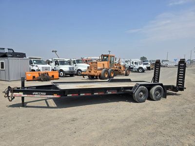2016 Felling 26k# 23' Equipment Trailer