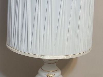 Beautiful Vintage Table Lamp