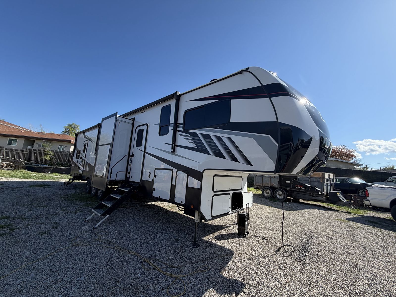 2023 Alliance valor 40v13 Toy Hauler