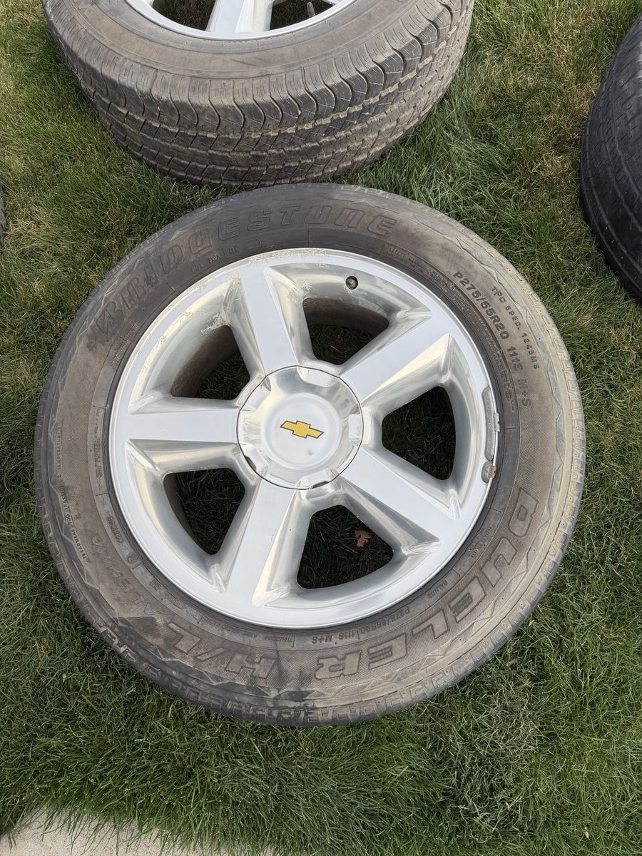 Chevy Tahoe Wheels