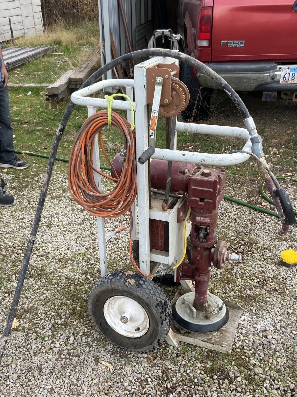 Snorkeler chinking pump