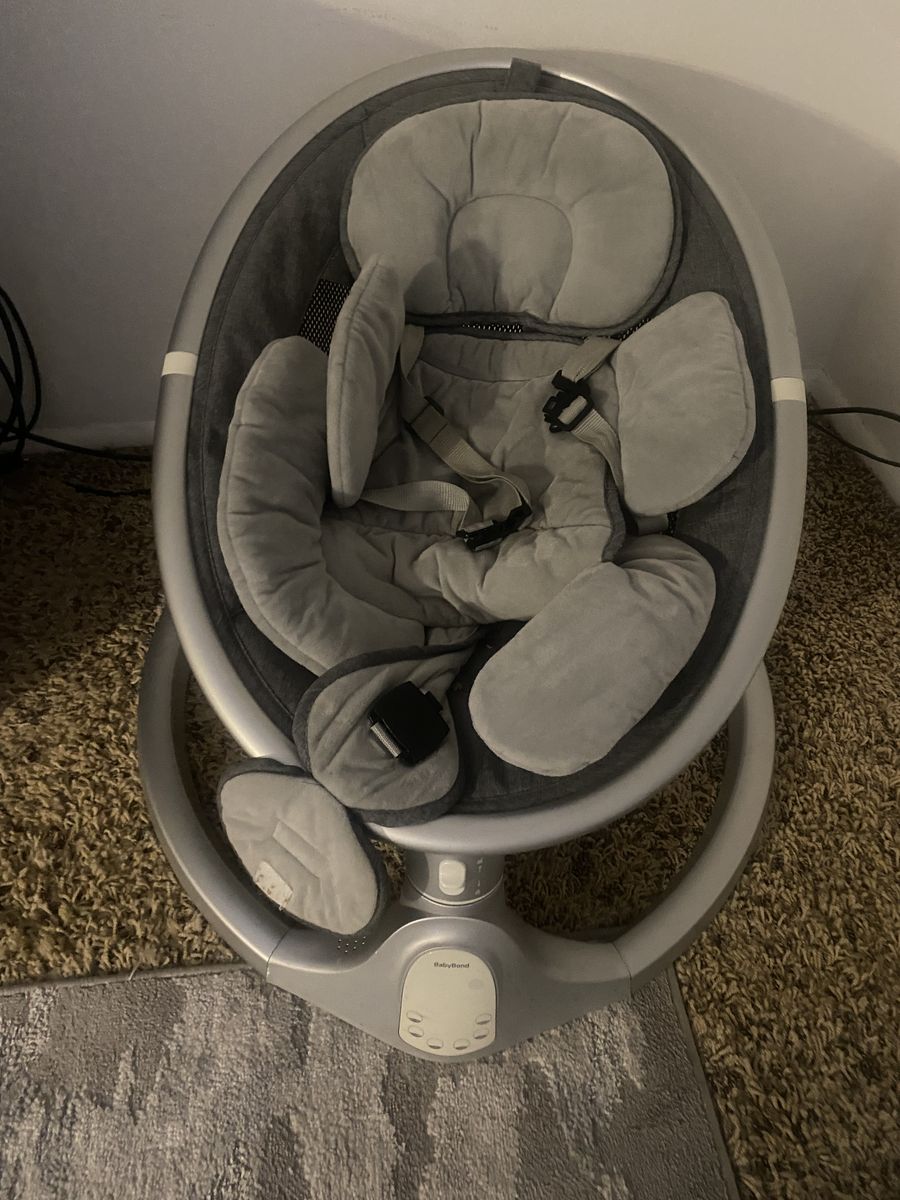 Baby swing (good condition) touch screen buttons 