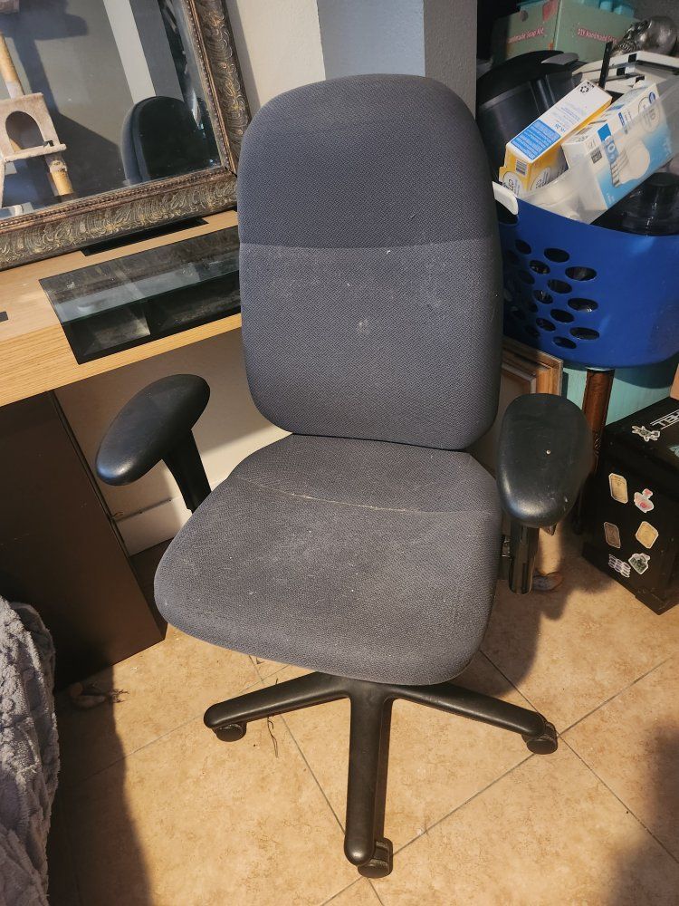 Gray Fabric Ergonomic Office Desk Chair with Armrests & Rolling Base