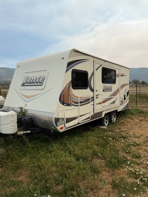 2014 Lance 1685 Travel Trailer