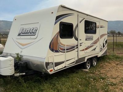 2014 Lance 1685 Travel Trailer