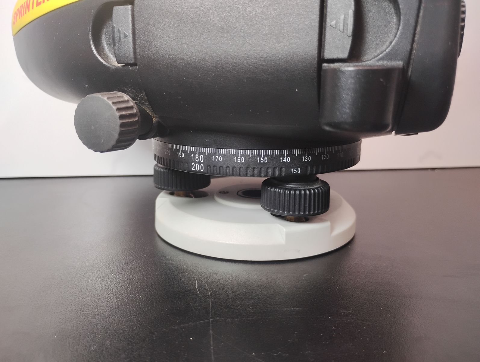 Main image 6