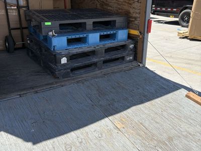 Used Plastic Pallets - Mixed Colors (Black, Blue) - Durable Shipping & Storage Platforms