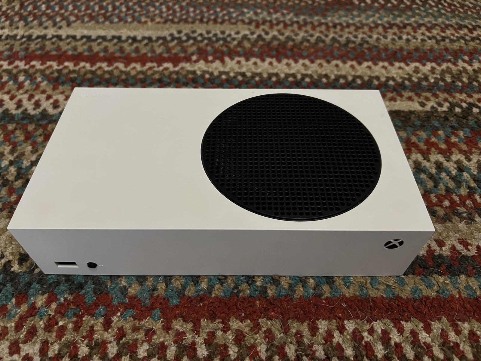 X Box Series S + 2 controllers