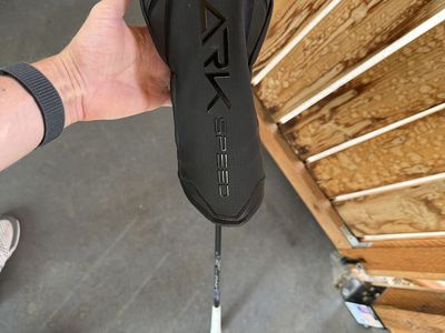 Cobra Darkspeed X Driver (Right Handed, Stiff Shaft)