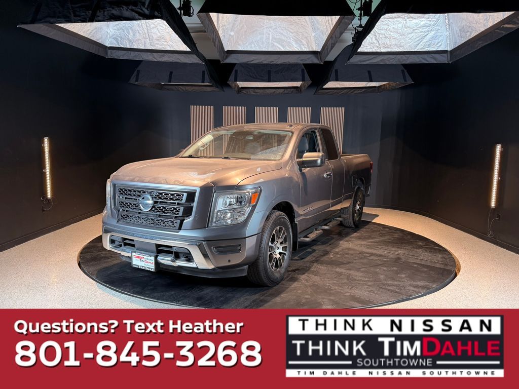 2021 Nissan Titan SV