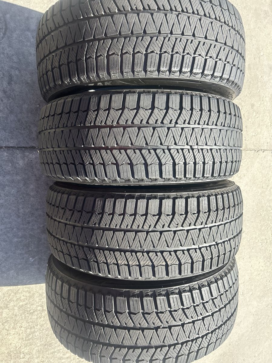 4 tires 2255518