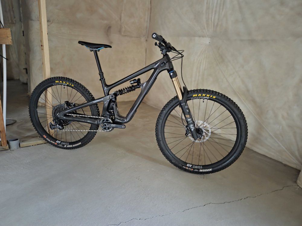 2025 Yeti SB 165