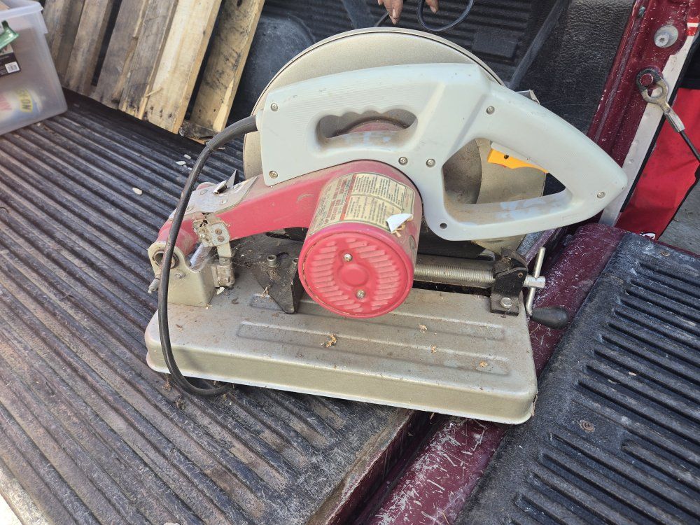 Chicago Electric 15 Amp 14" Industrial Cut-Off Saw Model 91938