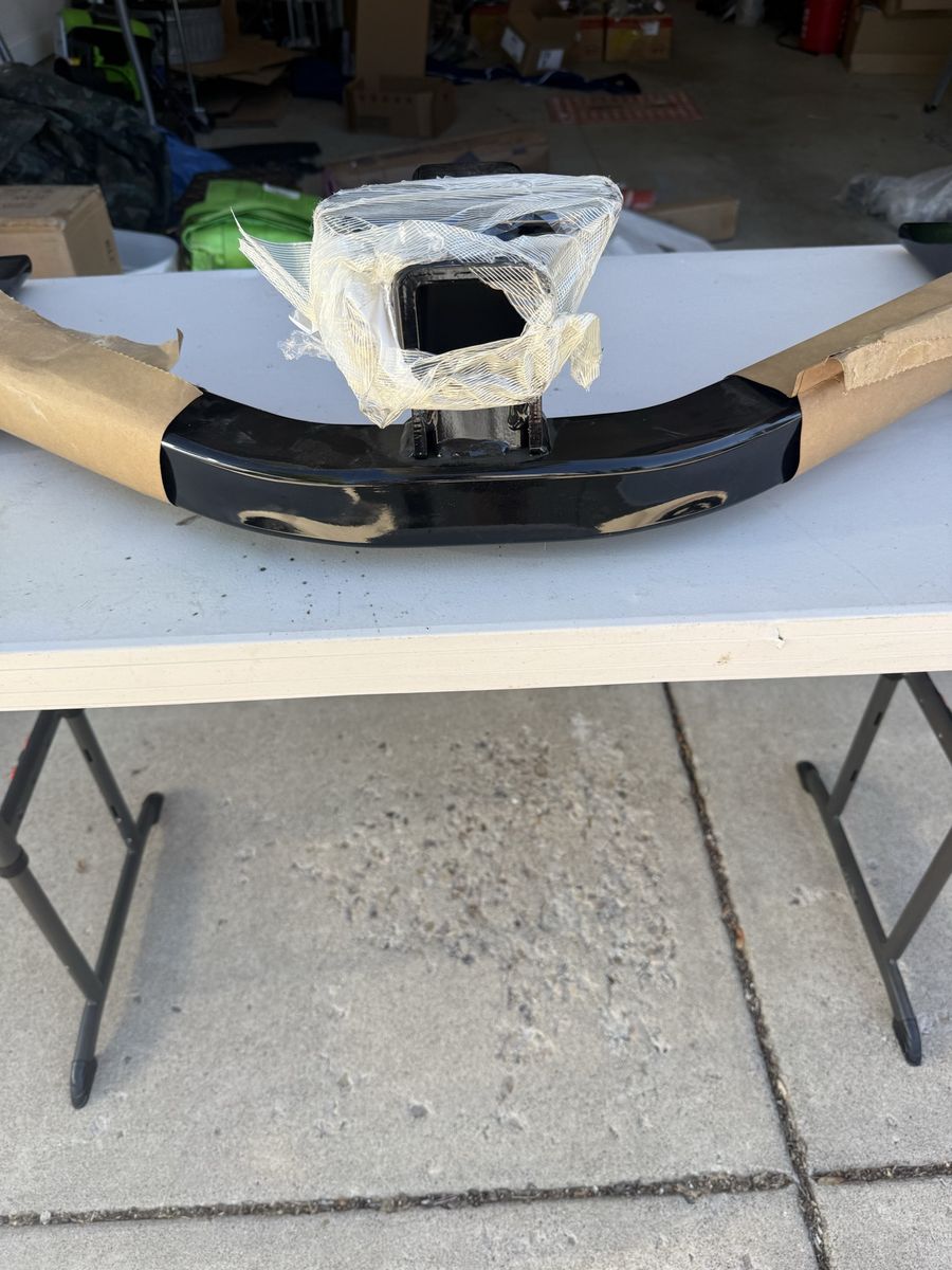Main image 7