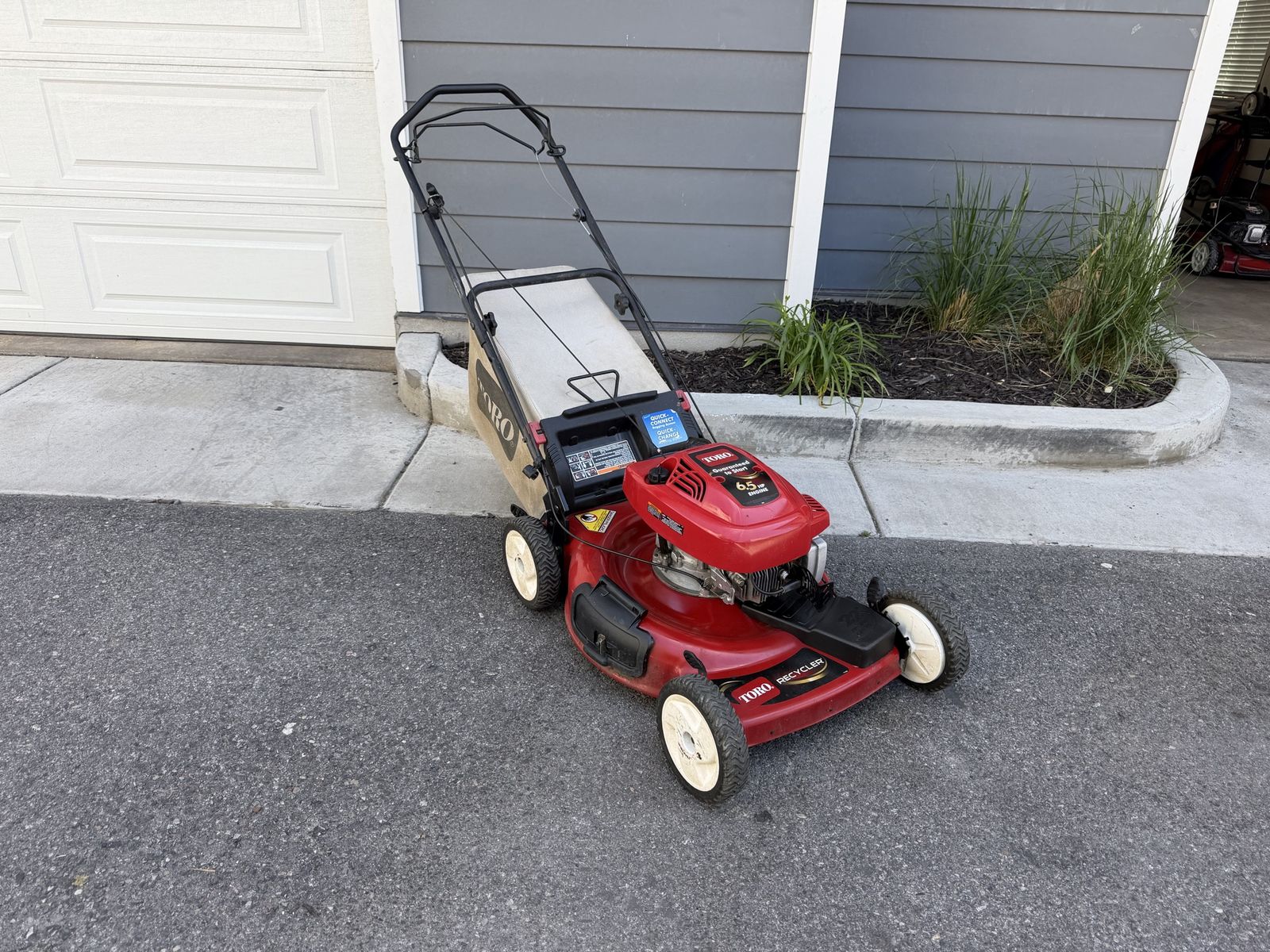 Toro Recycler Self Propelled Lawn Mower